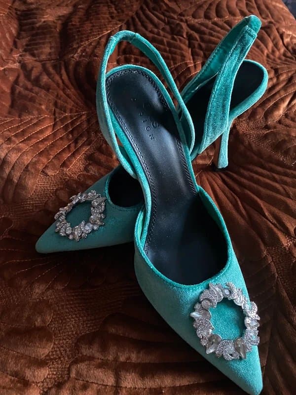 ASOS Beautiful Green Velvet Occasion Shoes