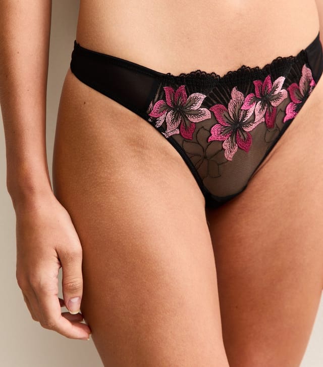 New Look Women's Black Mesh Floral Embroidered Thong New Look - 2