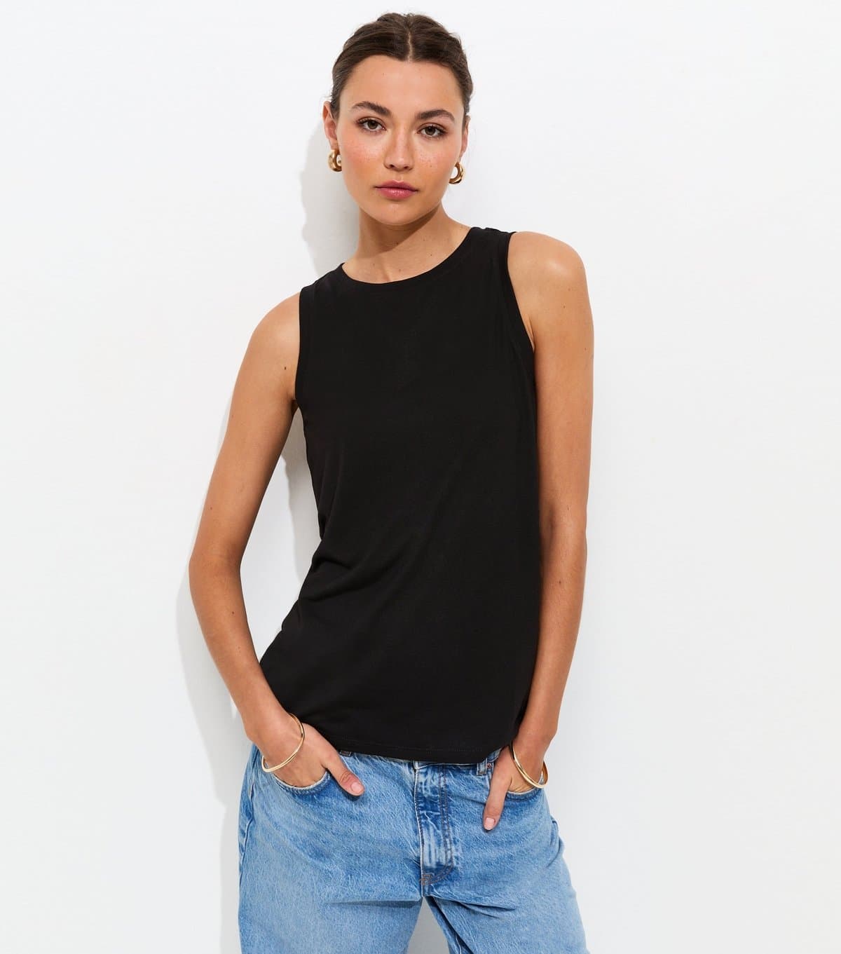 New Look Women's Black Relaxed Fit Vest New Look