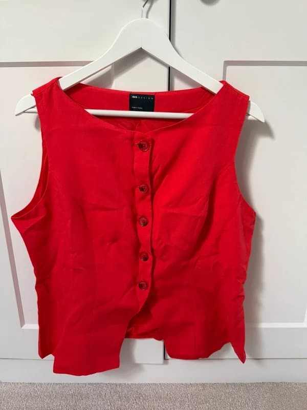 ASOS Ladies asos linen waistcoat new size 16-18