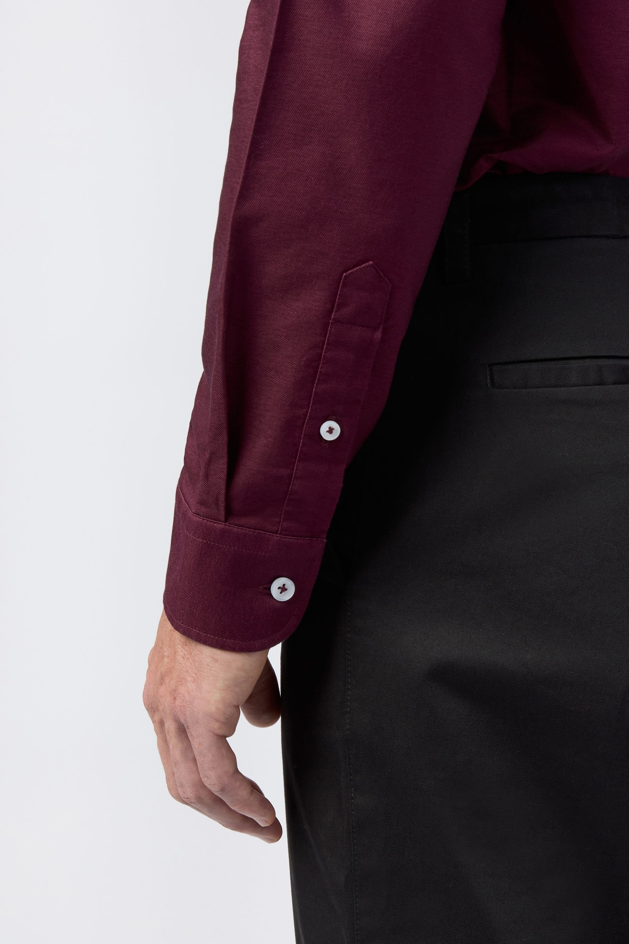 Melka Melka Men's Oxford Shirt in Red - 3