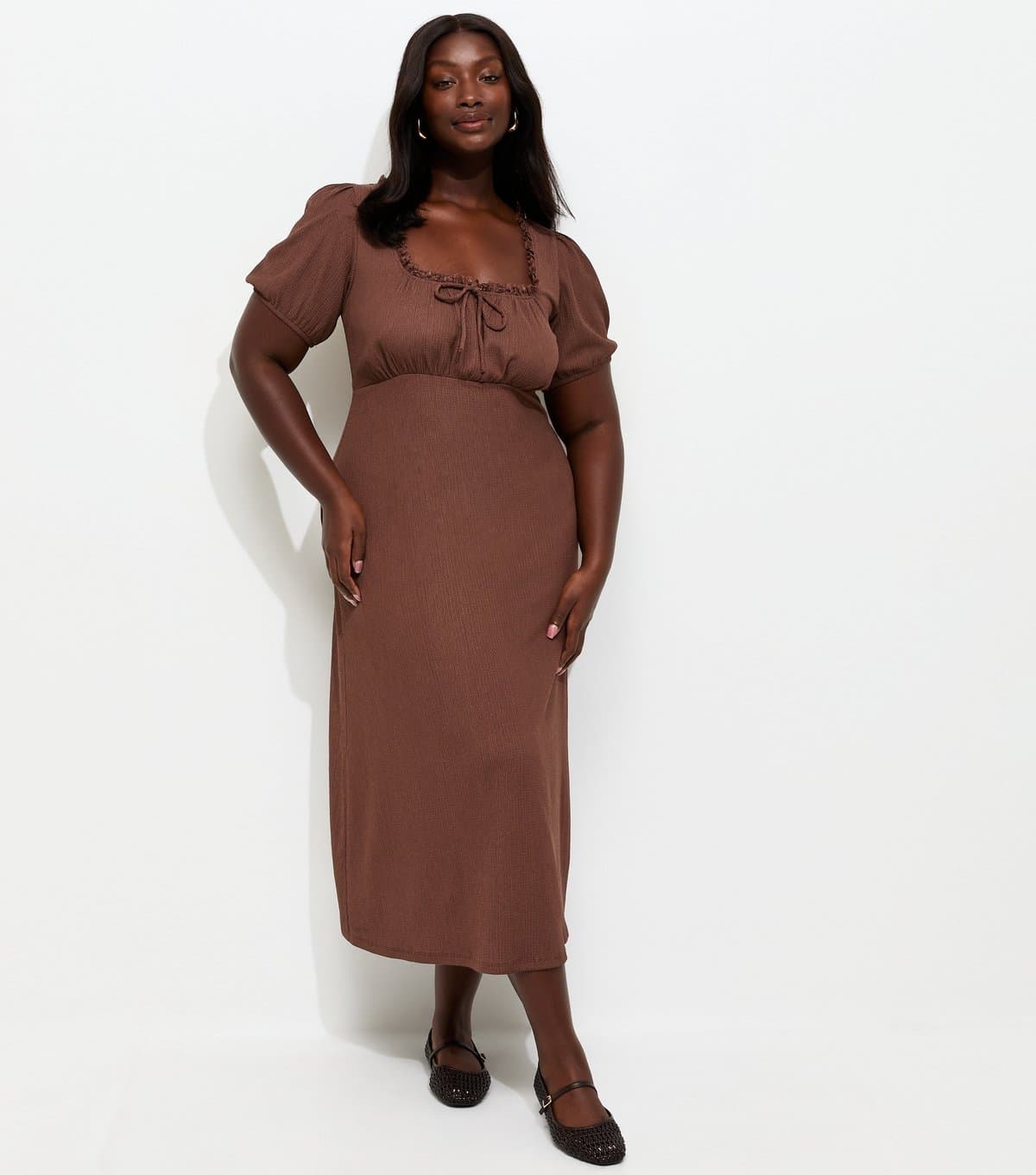 New Look Women's Plus Size Dark Brown Crinkle Texture Milkmaid Midi Dress Curves New Look