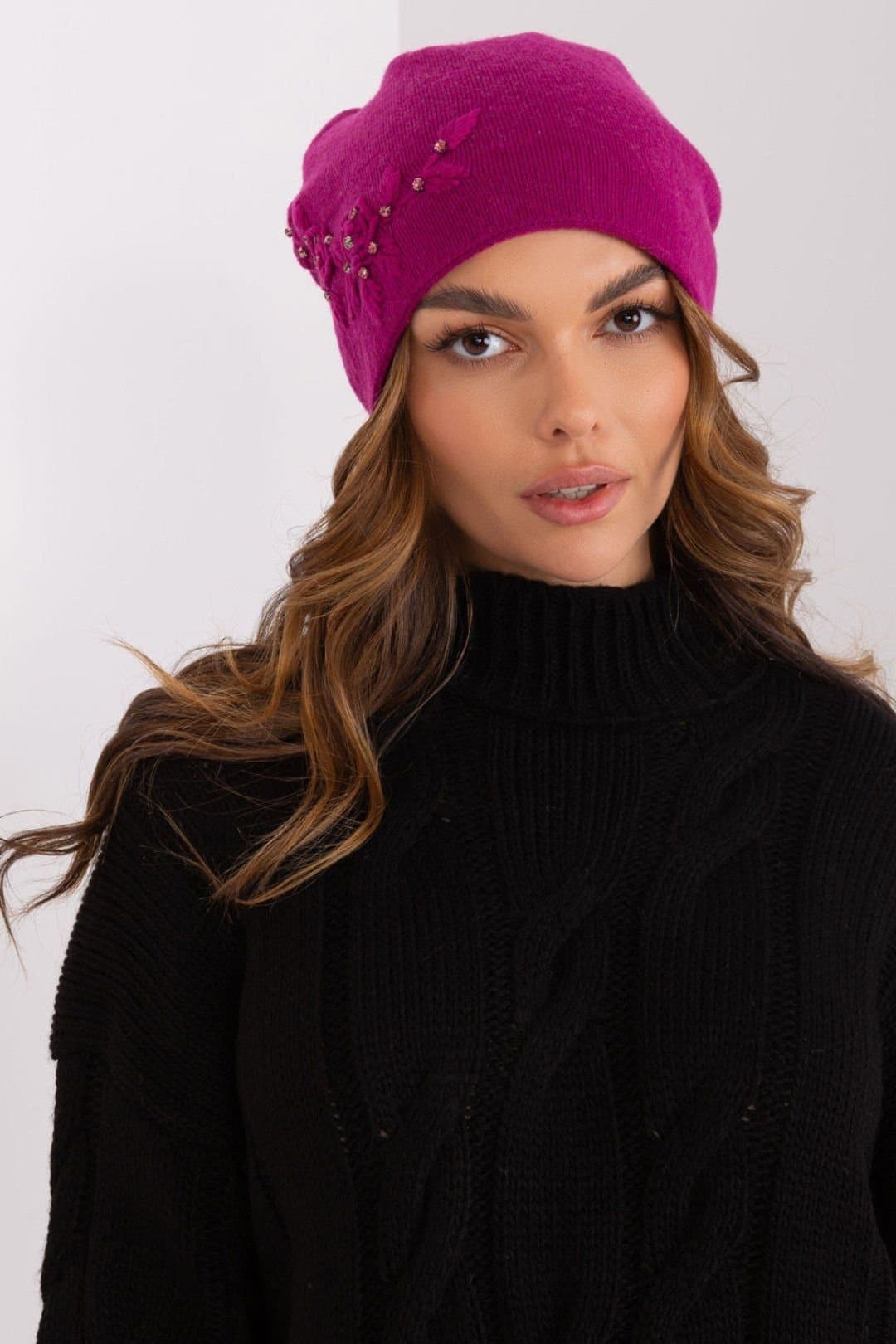 Love Lace Love Lace Violet Warm Smooth Knit Winter Hat With Applique