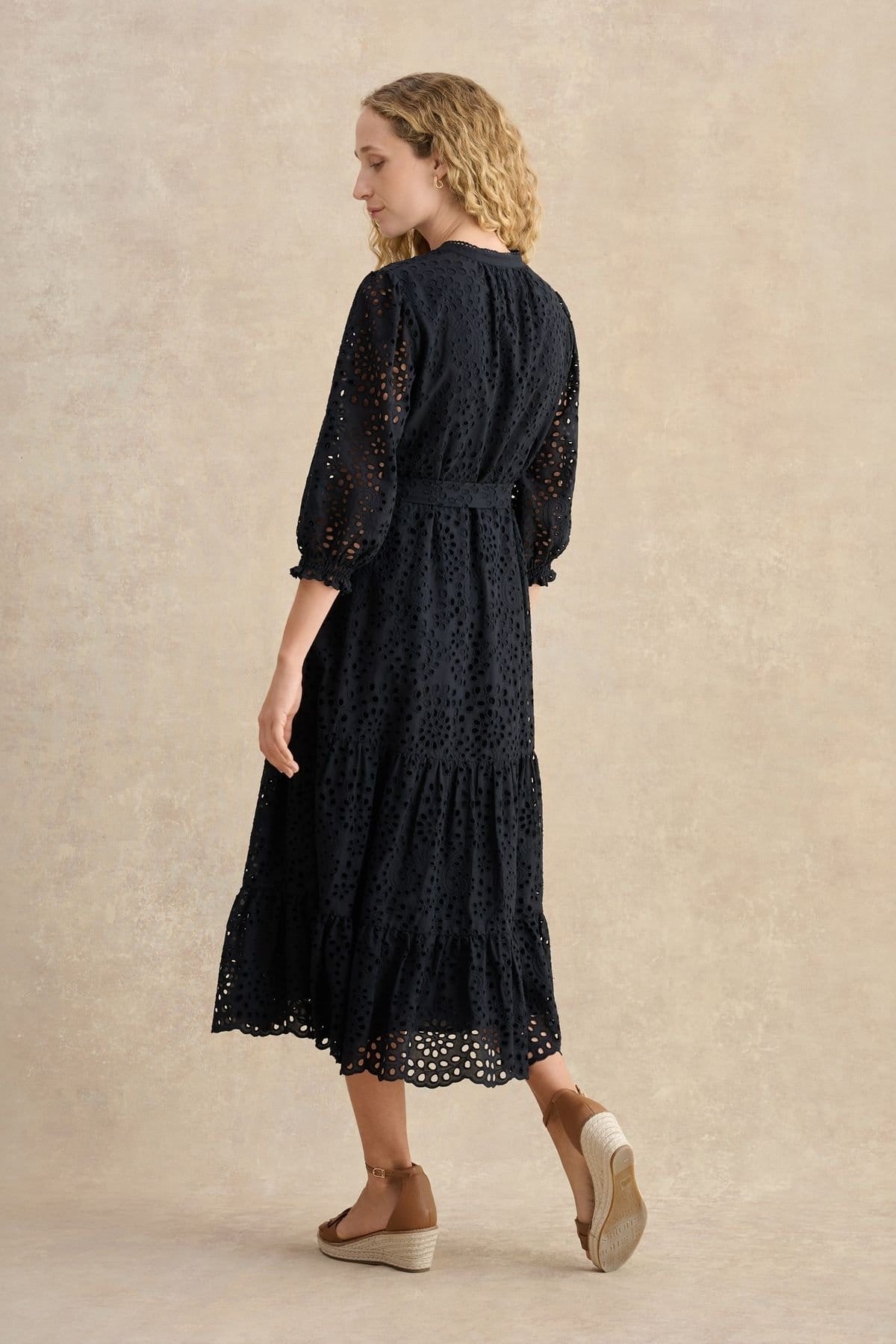 Hobbs London Hobbs London Women's Cianna Tiered Broderie Midi Dress in Dark Navy - 4