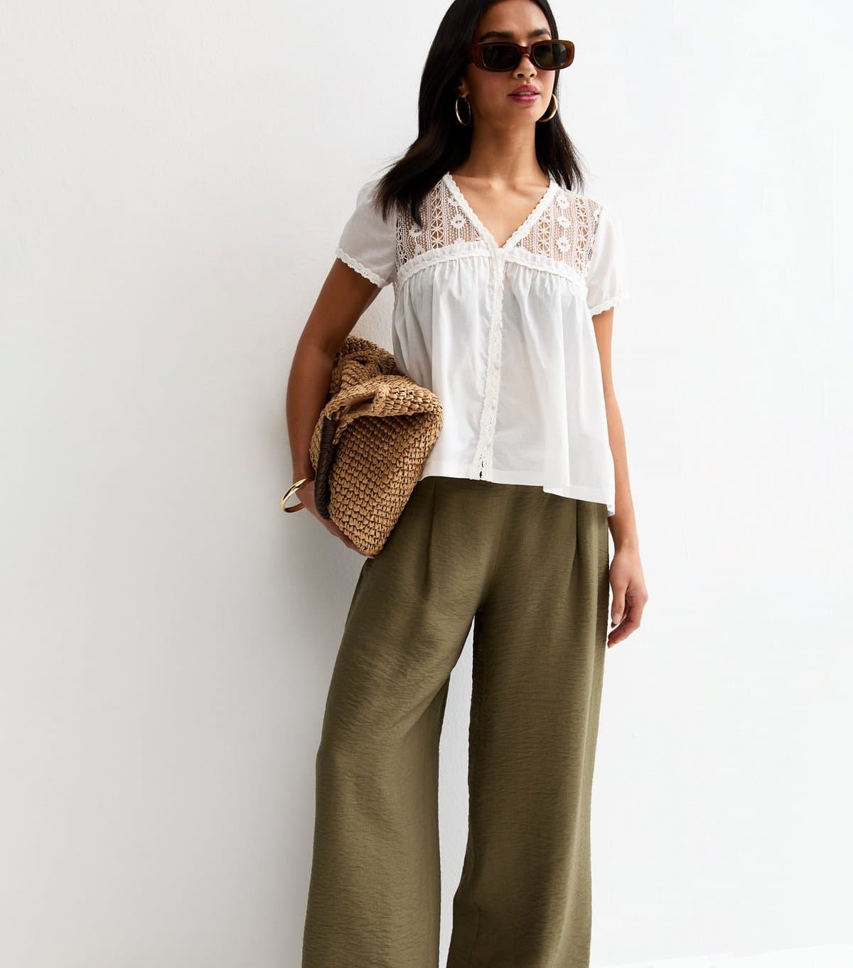 New Look Women's Petite Khaki Pull On Wide Leg Trousers New Look