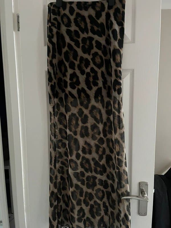 New Look New look Leopard Print Chiffon maxi skirt
