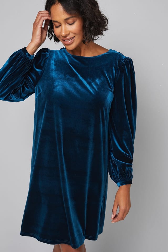 Wallis Wallis Women's Velvet Cowl Back Shift Dress in Teal - 2