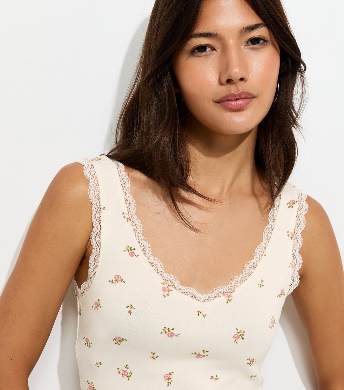 Women's Cream Cotton Rich Floral Lace Trim V-Neck Vest New Look