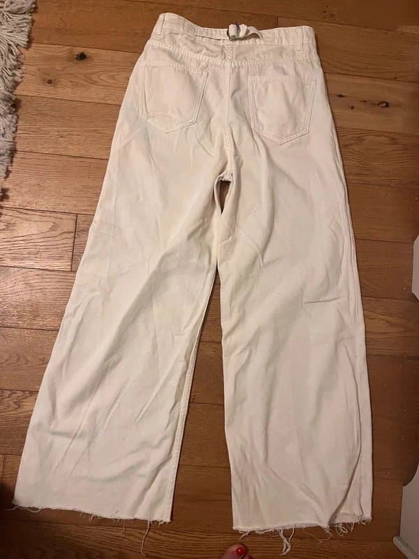 ASOS Design ASOS Design white denim jeans - Size 10