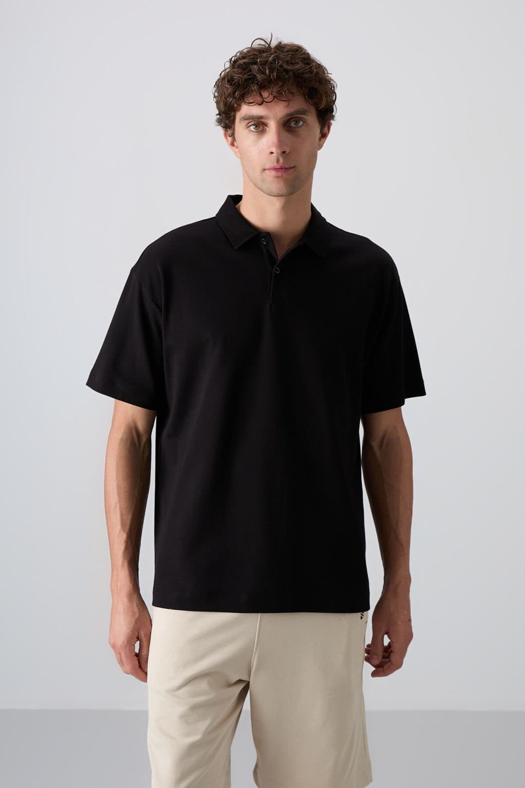 Tommy Life Tommy Life Men's Oversized Polo T-Shirt in Black