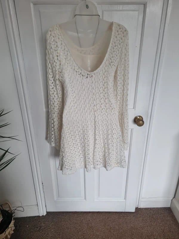 mimi chica crochet dress