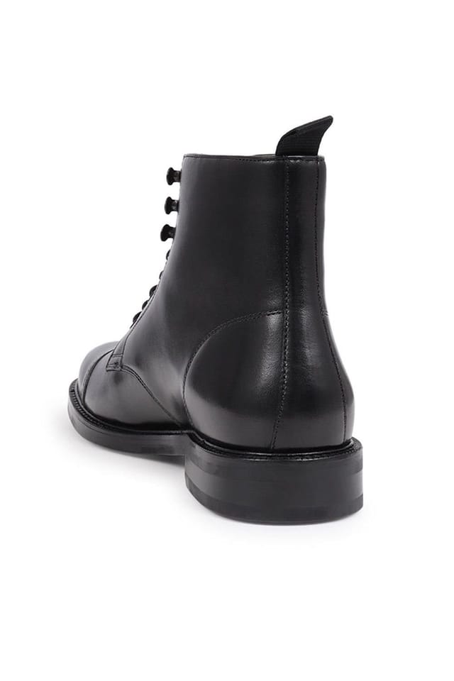Jones Bootmaker Jones Bootmaker Men's Finch Leather Lace-Up Boots in Black - 3