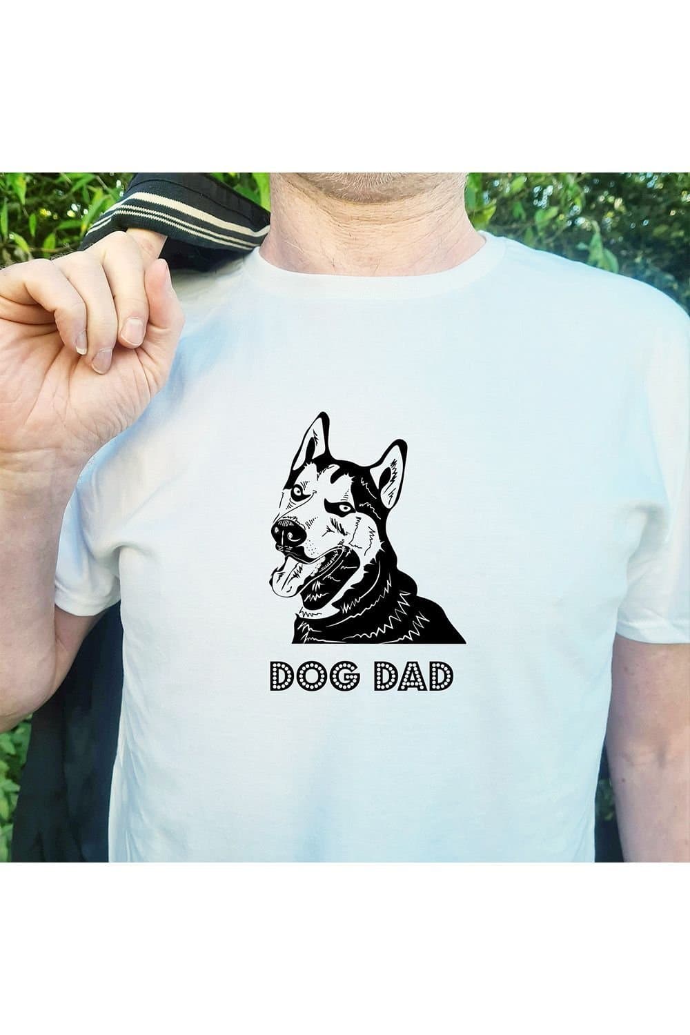 Afewhometruths Afewhometruths Men's Husky Dog Dad T-Shirt in White