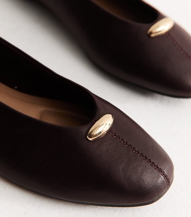 New Look Women's Dark Burgundy Faux Leather Metallic Charm High Vamp Ballerina Flats Vegan New Look - 3