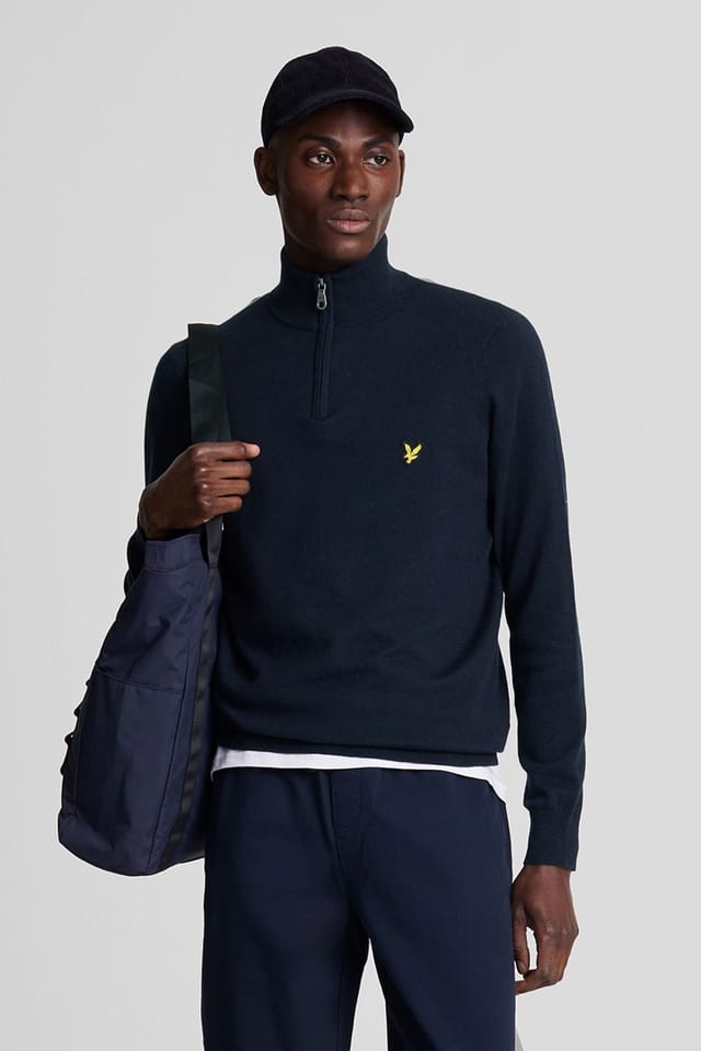 Lyle & Scott Lyle & Scott Men's Cotton Merino Quarter Zip Jumper Dark Navy - 2