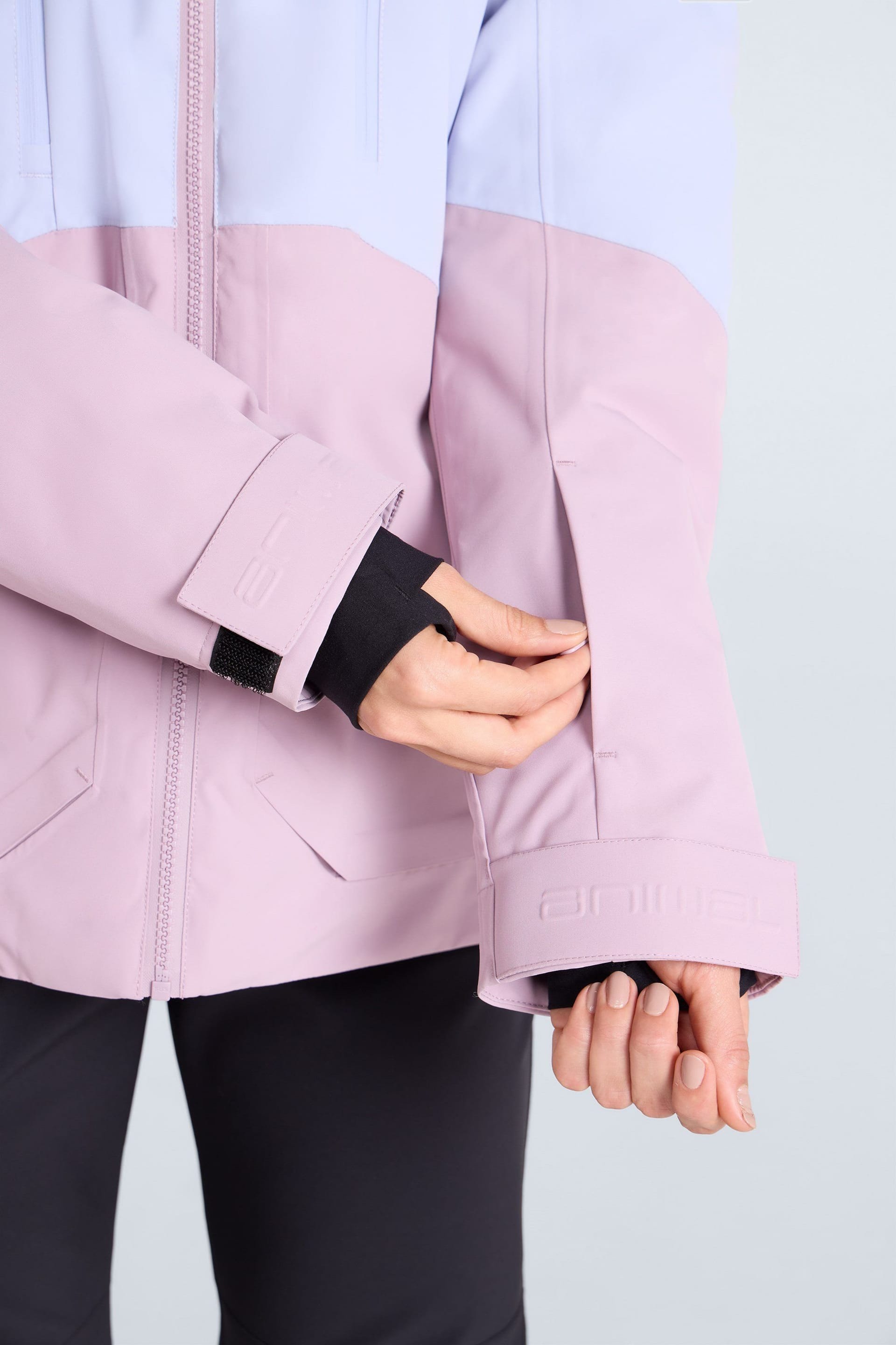 Animal Animal Women's 'Juniper' Waterproof Comfortable Adjustable Hood Winter Ski Jacket in Pale Blue - 4