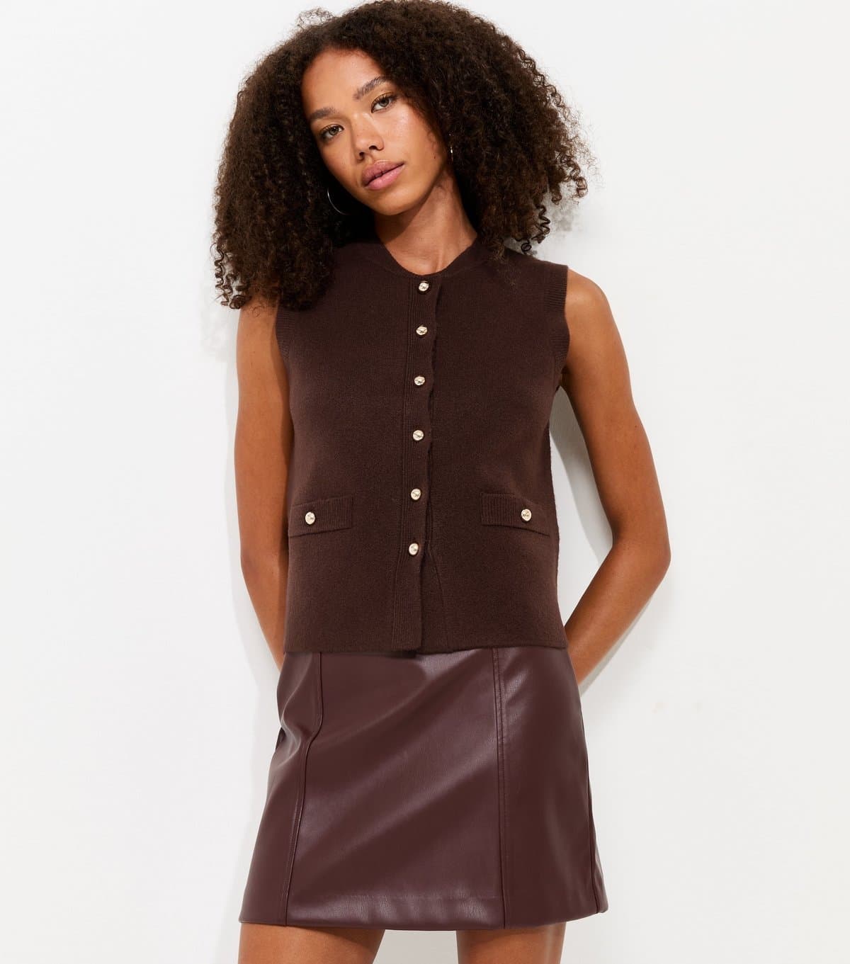 New Look Women's Dark Brown Midweight Knit Dome Button Waistcoat New Look