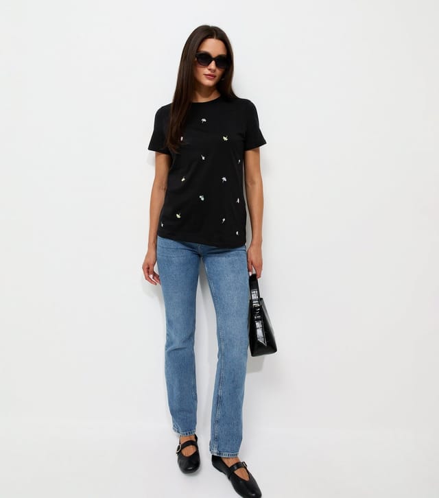 New Look Women's Black Flower Bud Print Relaxed T-Shirt New Look - 3