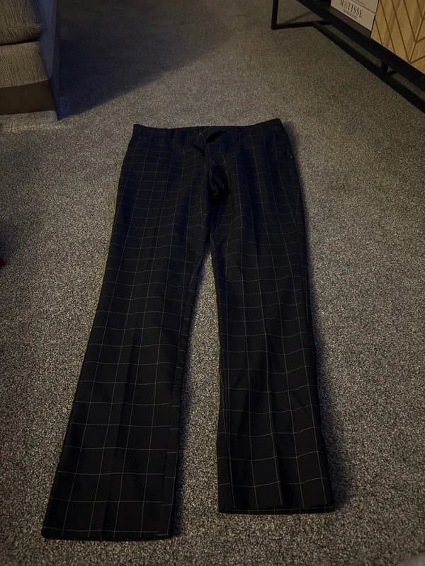 New Look Men’s tailored trousers