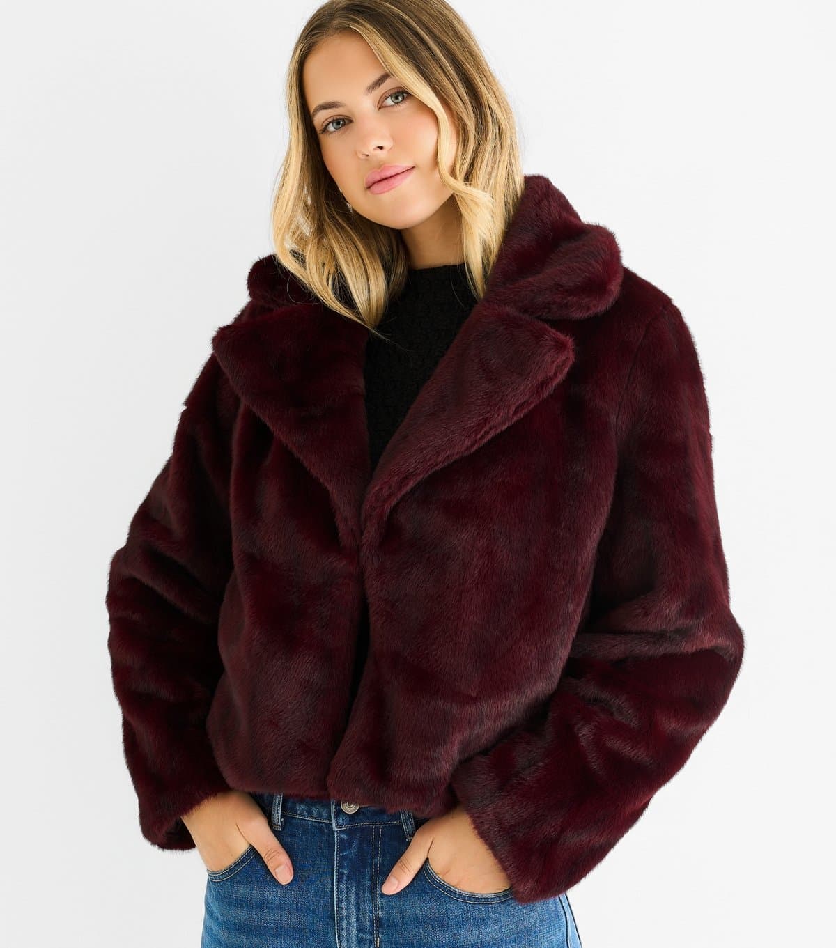 Gini London Women's Dark Burgundy Faux Fur Jacket Gini London New Look