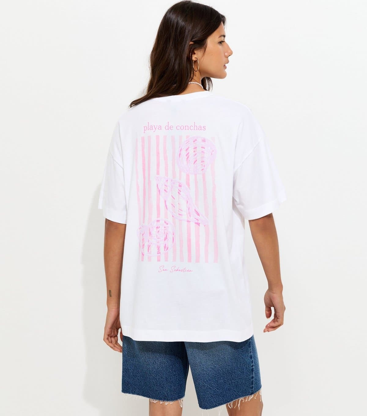 New Look Women's White Cotton Shell Print Oversized T-Shirt New Look