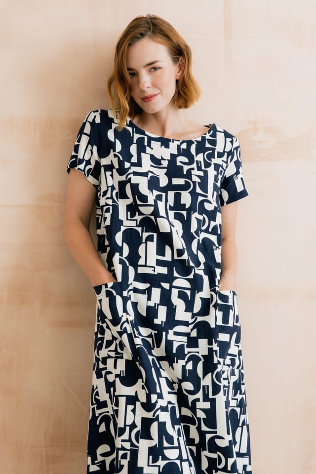 Lily & Me Lily & Me Women's Summer Breeze Linen Blend Dress in Navy - 2