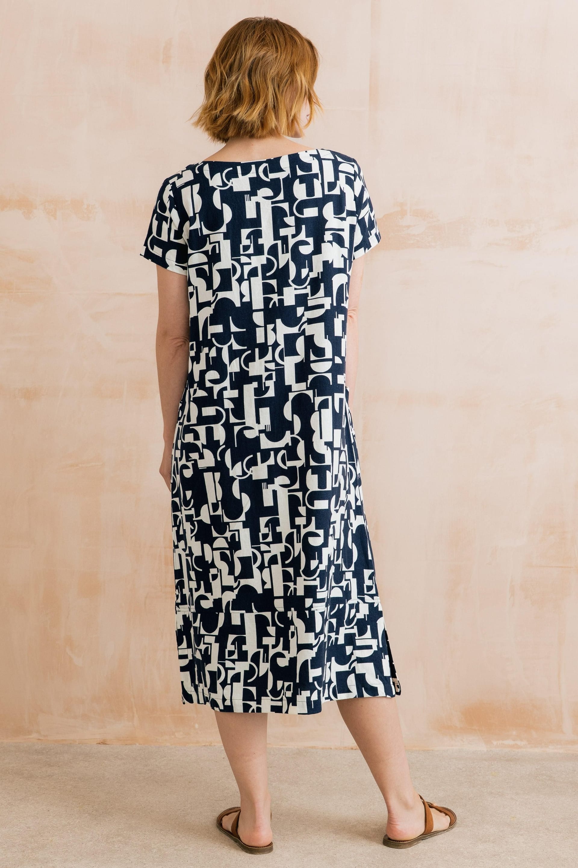 Lily & Me Lily & Me Women's Summer Breeze Linen Blend Dress in Navy - 4