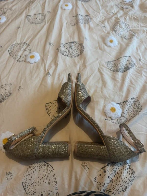 New Look Gold Glitter Heels Size 7