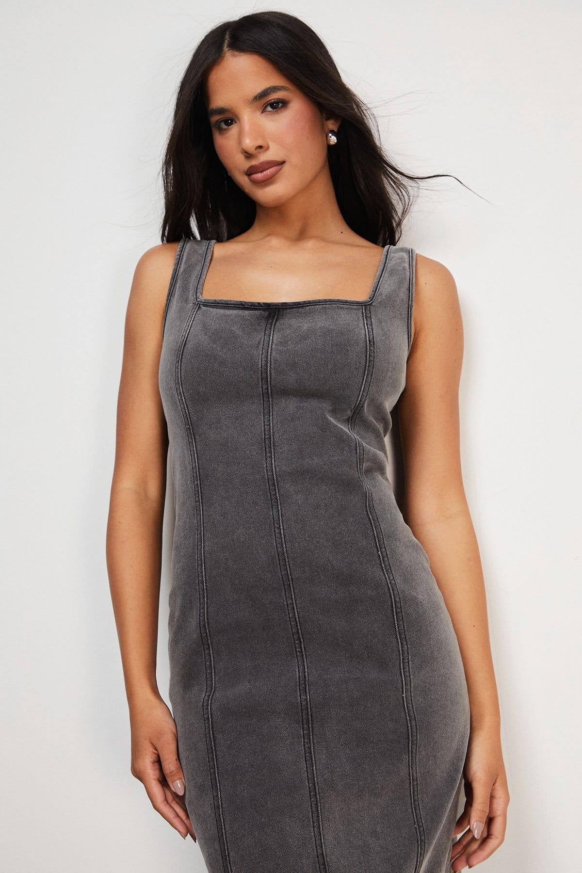Warehouse Warehouse Women's Seam Detail Fitted Denim Midi Dress in Grey - 4