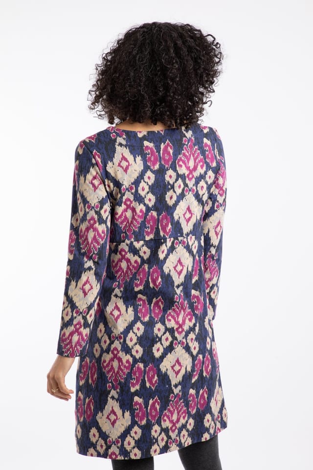 Weird Fish Weird Fish Women's Hope Printed V-Neck Jersey Dress in Baby Blue - 3