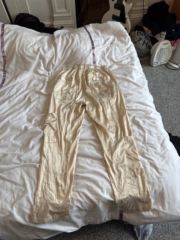 ASOS ASOS cream cargo pants