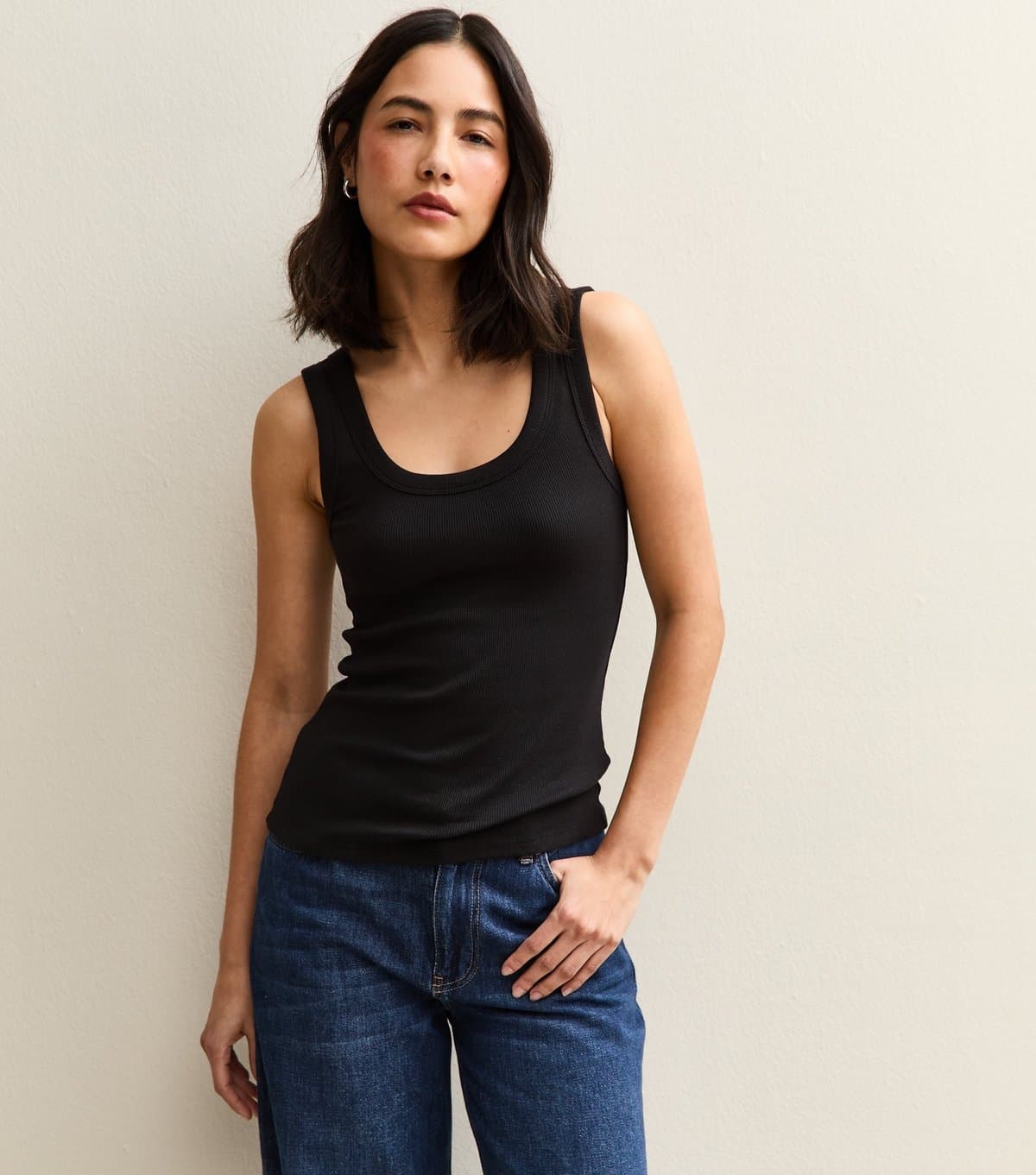 New Look Women's Black Wide Trim Scoop Vest Top New Look