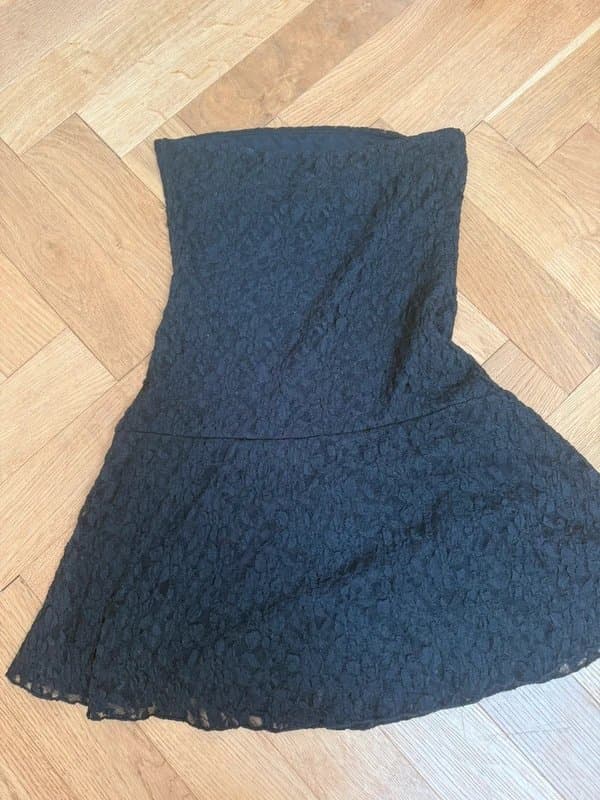 Bershka Bershka bandeau mini dress with side slit