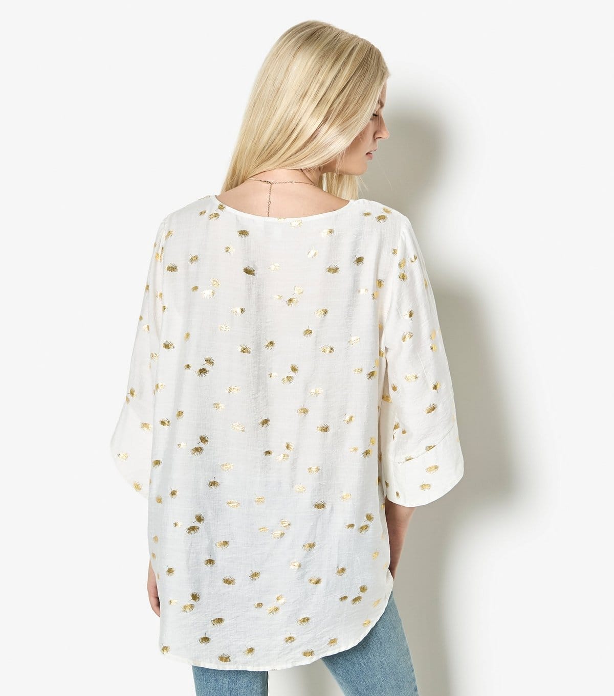 Apricot Women's White Foil Fan Cropped Sleeve Top Apricot New Look - 4