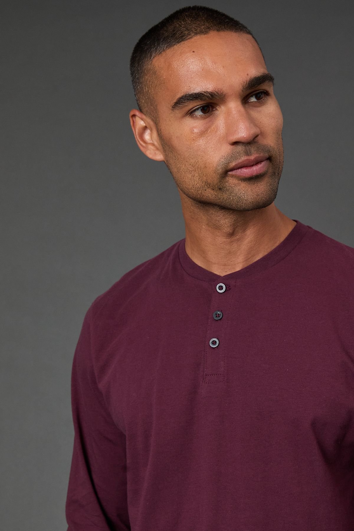 Burton Burton Men's Burgundy Long Sleeve Grandad Neck T-Shirt - 3