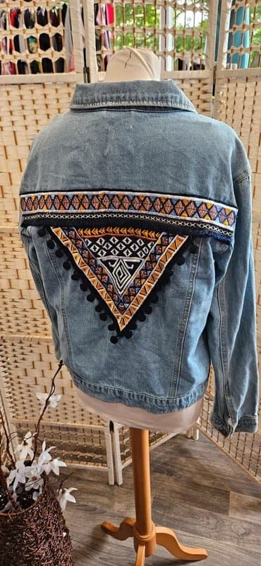 TU Stylish western style embroidered boho denim jacket size 12