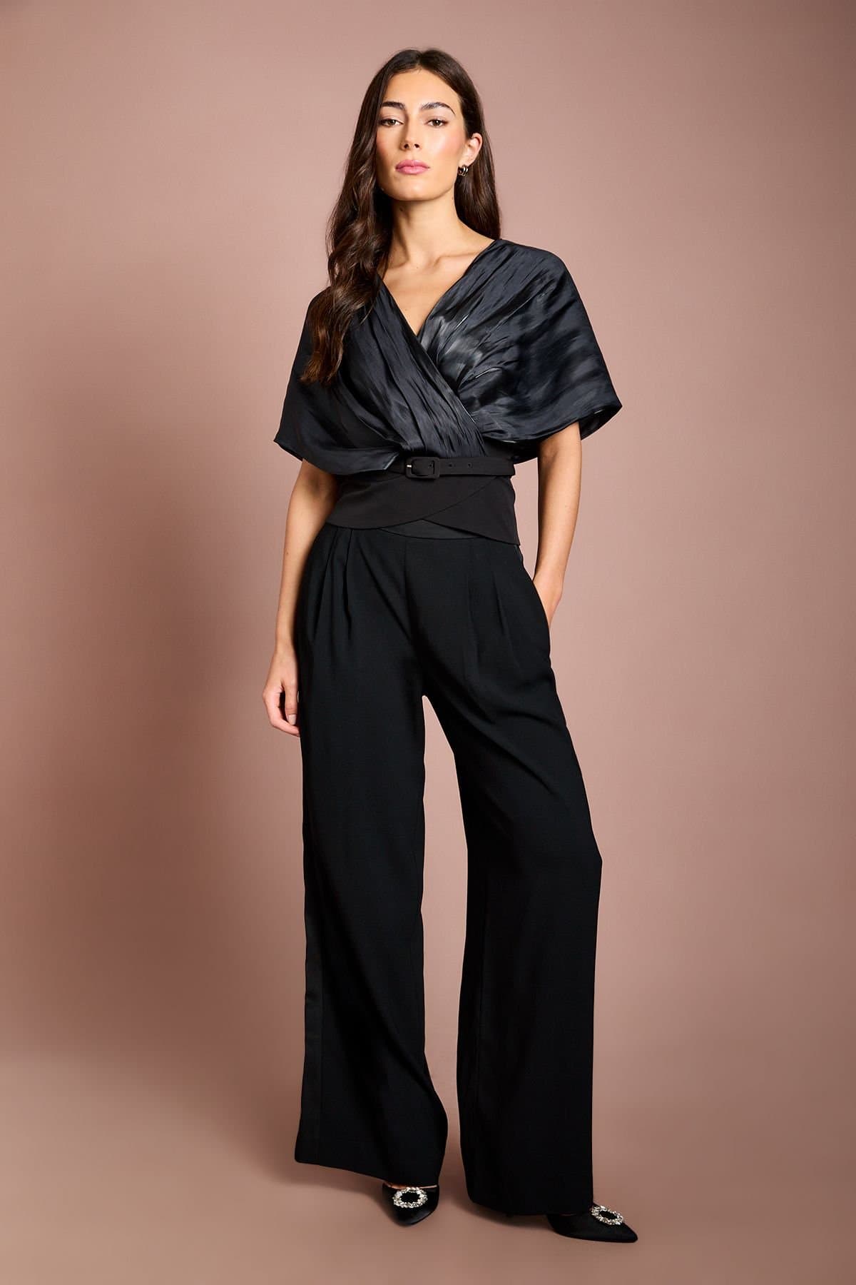 Coast Coast Women's Pleated Crepe Trousers in Black
