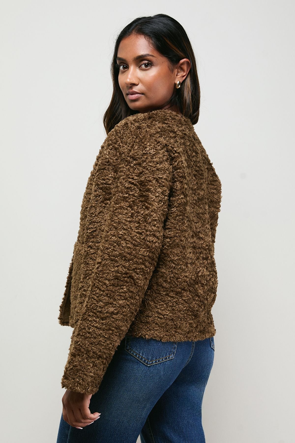 Oasis Oasis Women's Faux Fur Brown Short Coat in Chocolate - 3