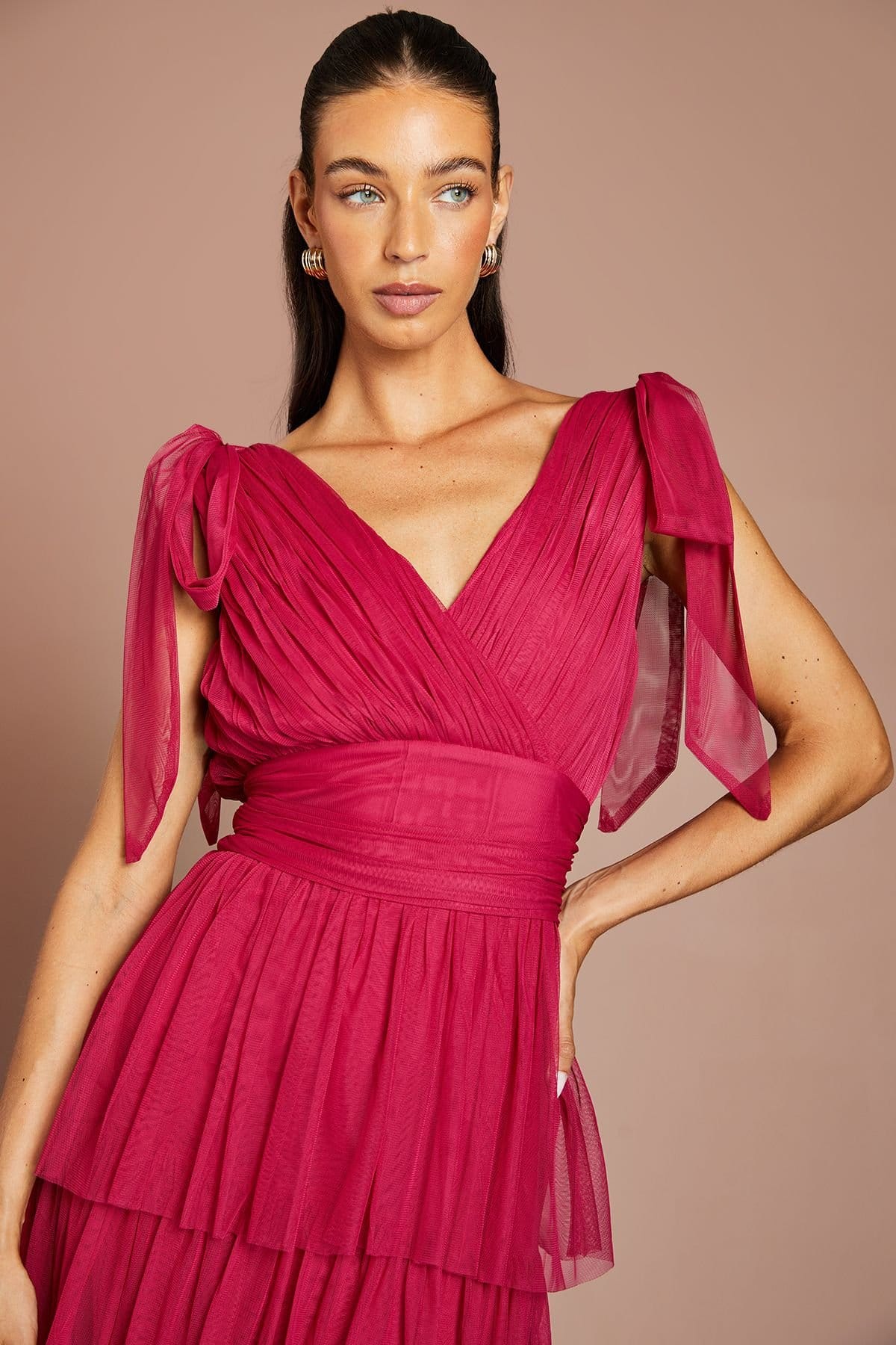 Oasis Oasis Women's Tie Shoulder Tiered Mesh Bridesmaid Midi Dress in Berry - 4
