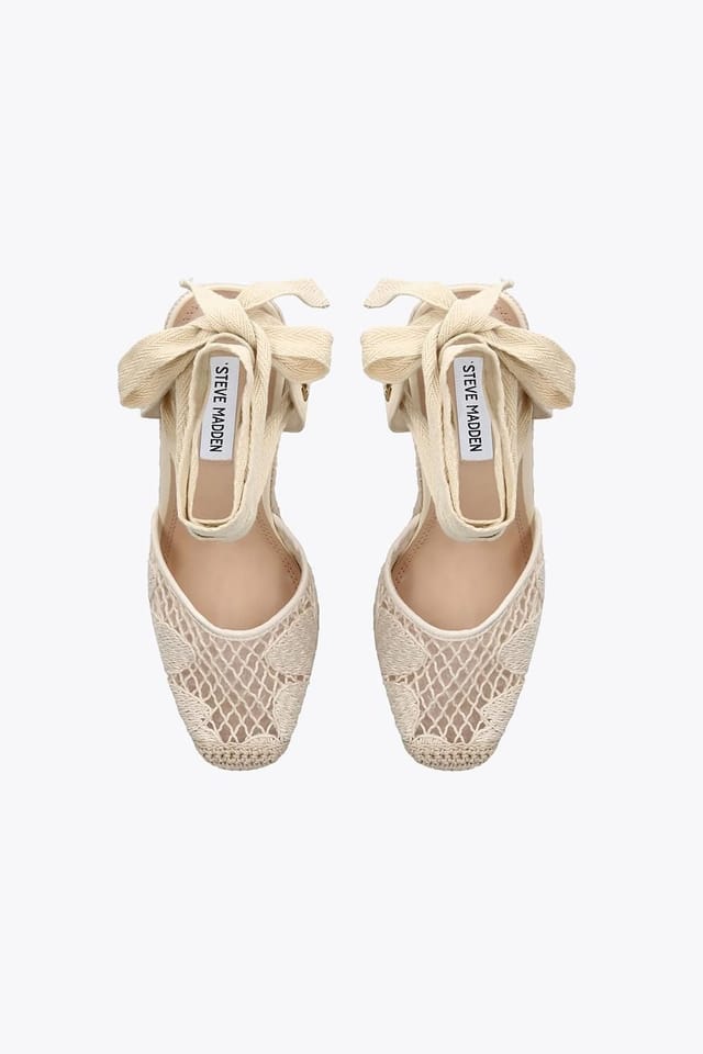 Steve Madden STEVE MADDEN Women's 'Osborn Cream' Fabric Sandals in Cream - 2