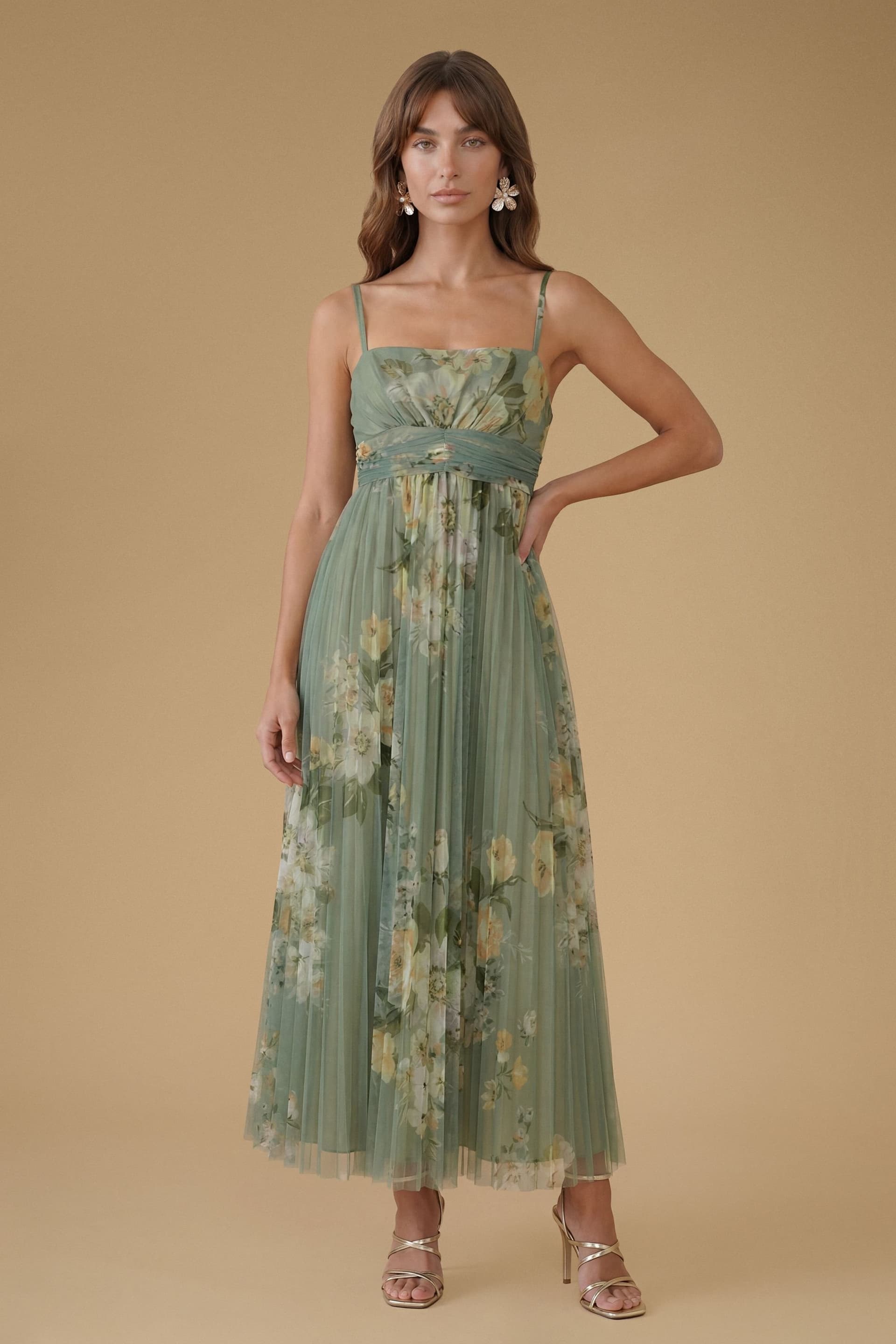 Oasis Oasis Women's Petite Pleated Mesh Maxi Dress in Sage