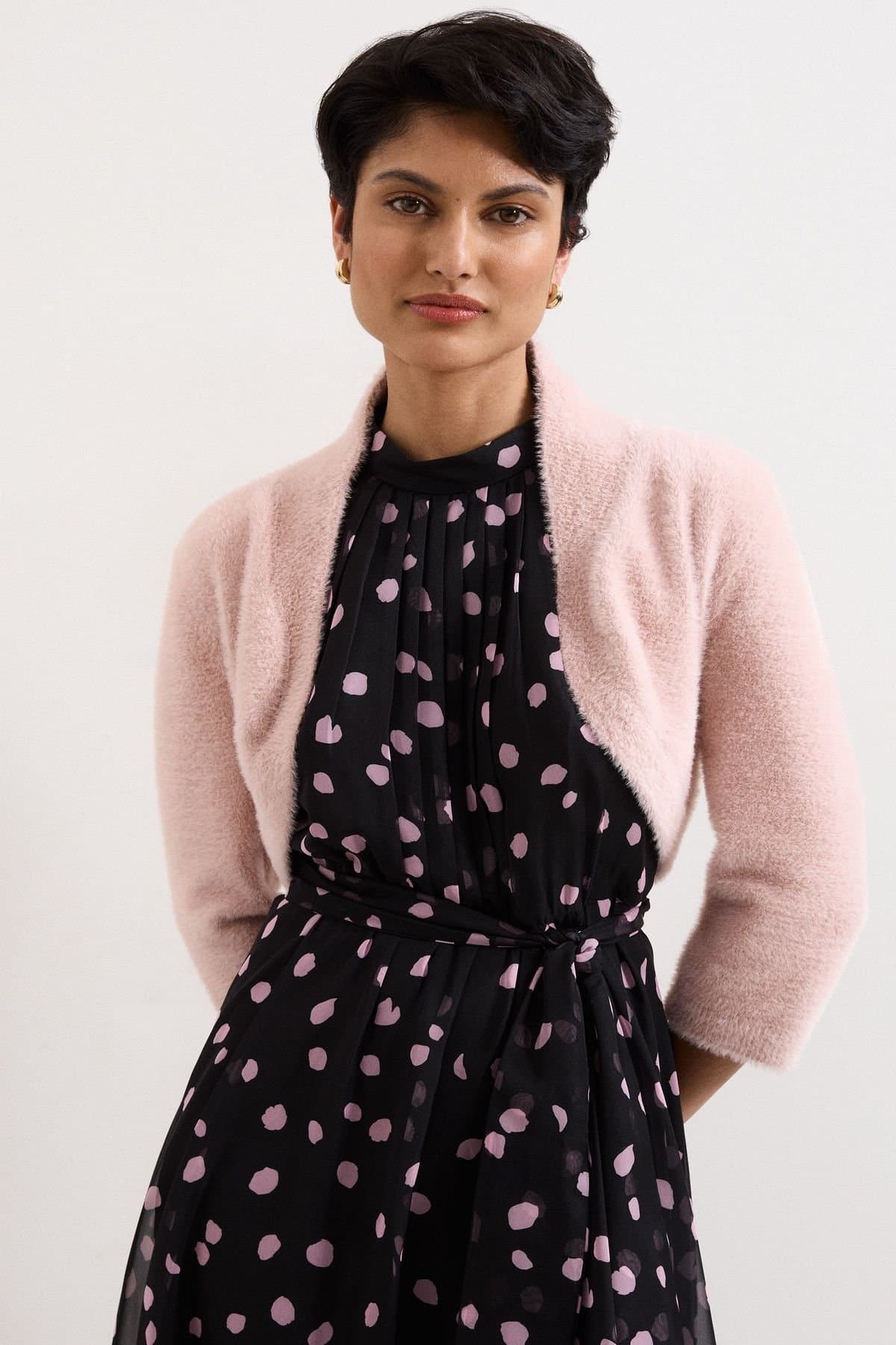 Phase Eight Phase Eight Women's Fay Fluffy Cropped Bolero in Dusty Pink