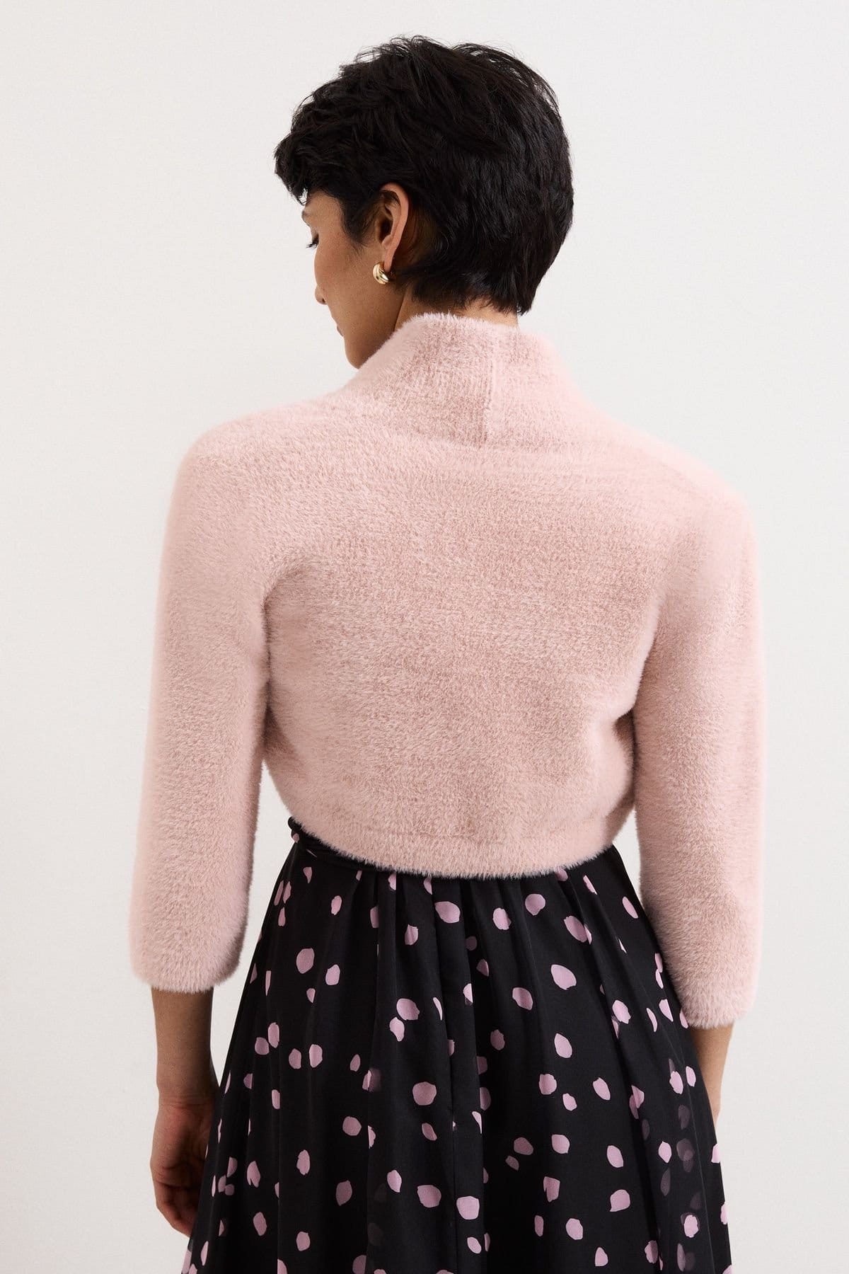 Phase Eight Phase Eight Women's Fay Fluffy Cropped Bolero in Dusty Pink - 4
