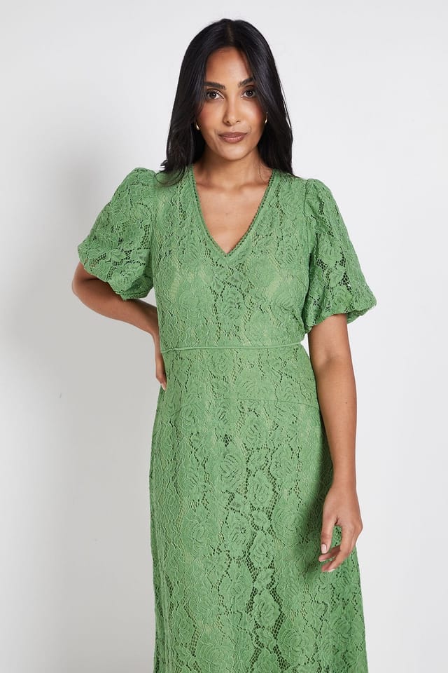 Wallis Wallis Women's Petite Lace Drop Hem Midi Dress in Green - 2