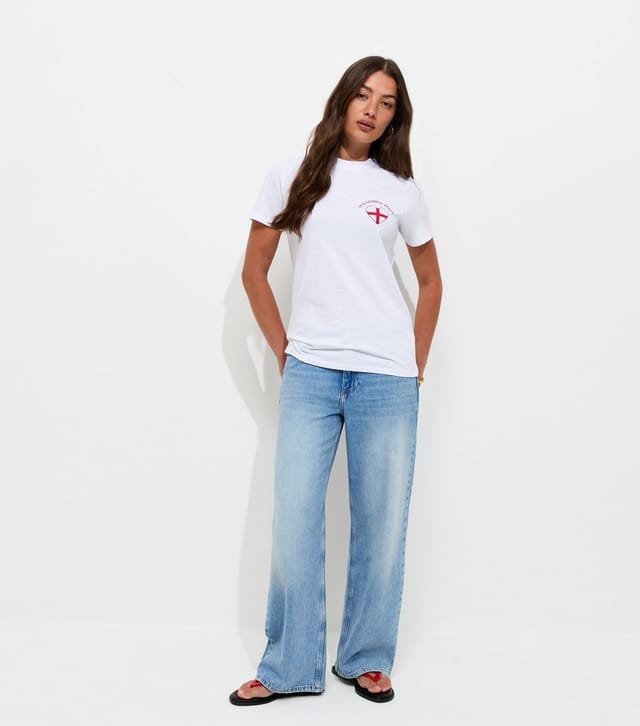 New Look Women's White Cotton England Heart Relaxed T-Shirt New Look - 3