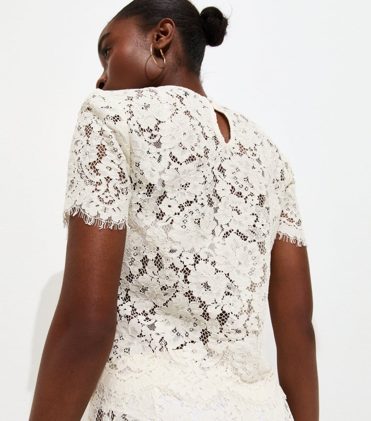 New Look Women's Off White Scalloped Lace Short Sleeve Top New Look - 4