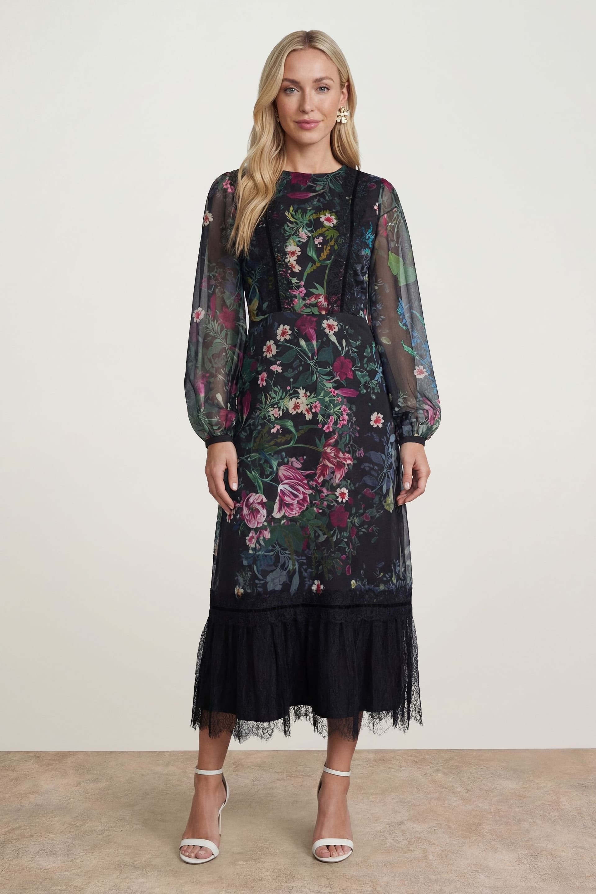 Oasis Oasis Women's Yoryu Chiffon Printed High Neck Maxi Dress in Purple