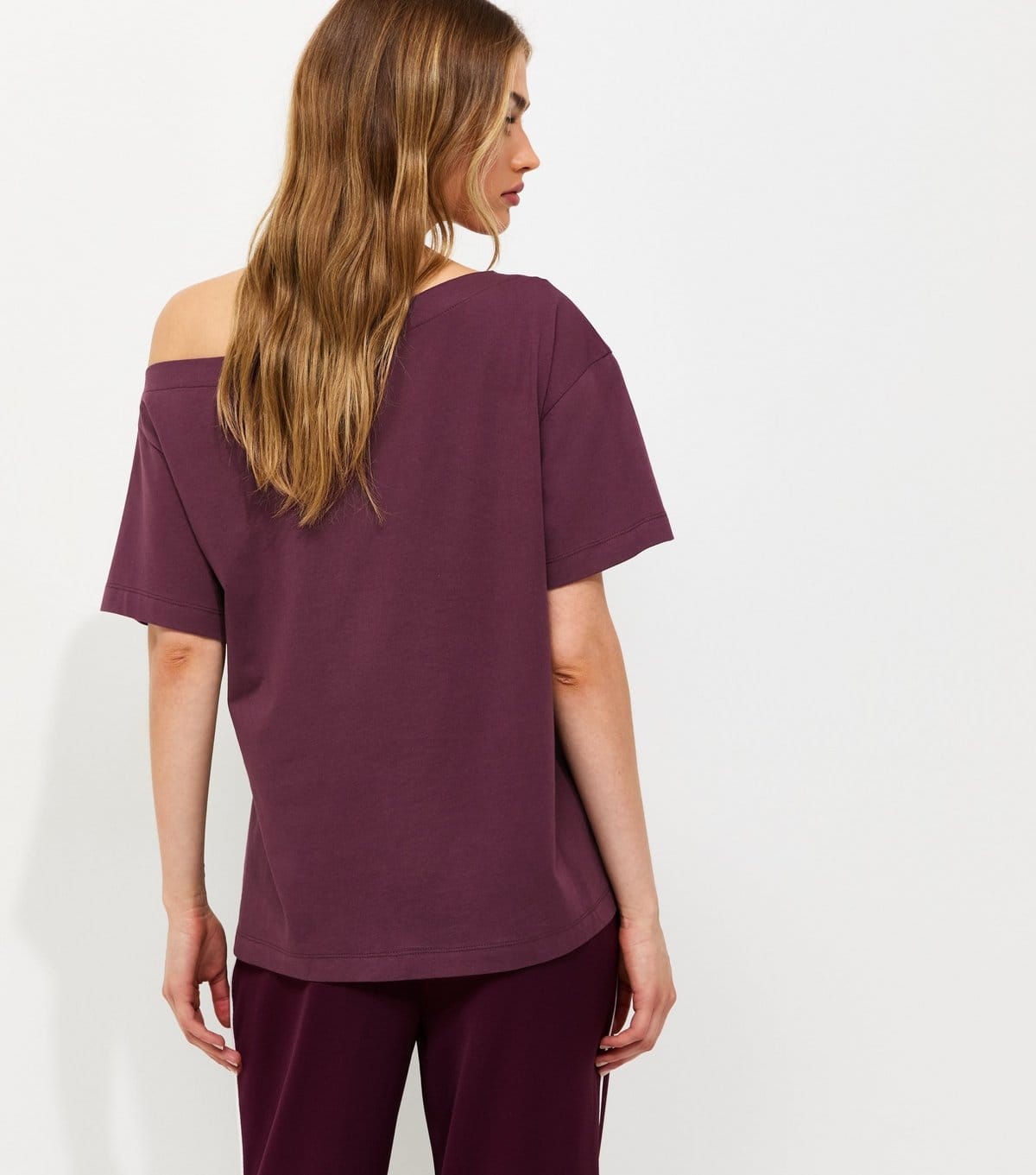 New Look Women's Dark Burgundy Cotton Off The Shoulder T-Shirt New Look - 4