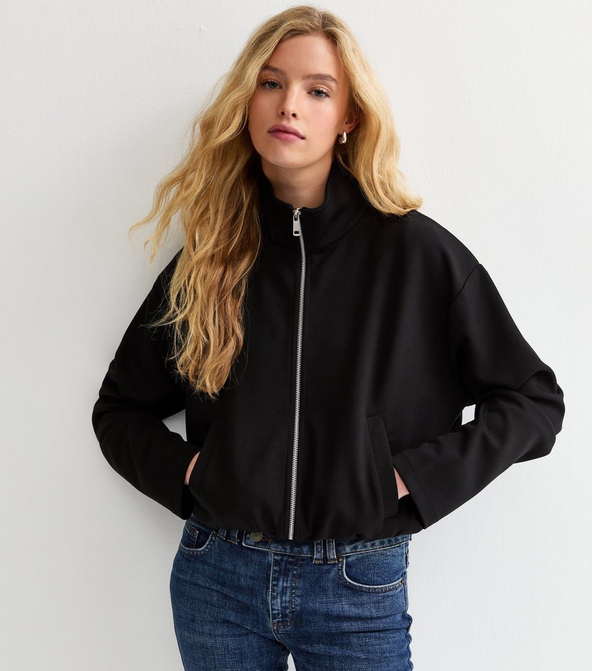 New Look Women's Black Bubble Hem Zip Up Top New Look