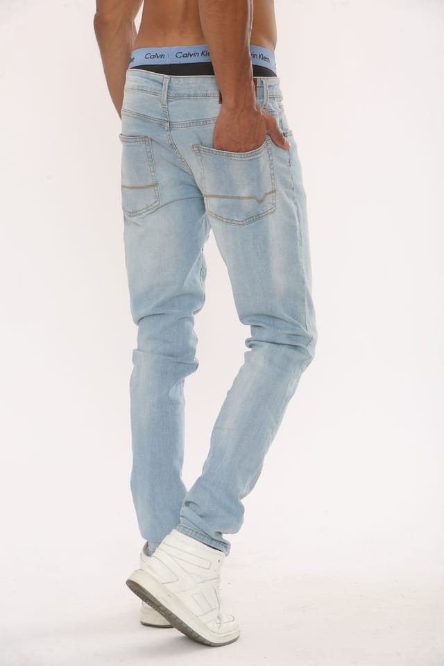 Voi London Voi London Men's Taper Fit Stretch Jeans in Light Blue - 3